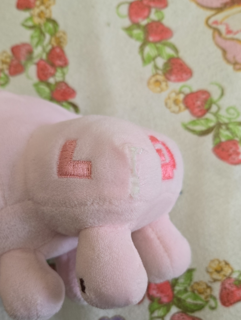 Minecraft Pig Plush - Picture 4 of 4